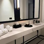 Sparano Palace - Luxury Maison 巴里