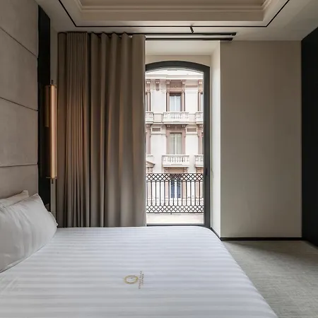 Sparano Palace - Luxury Maison 4*