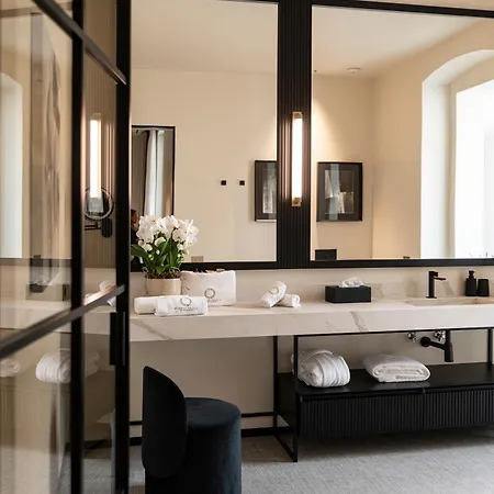 מלון Sparano Palace - Luxury Maison